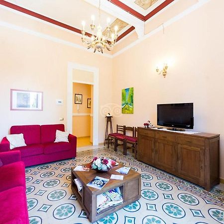 A Casa Di Anna - Apartment Палермо Экстерьер фото
